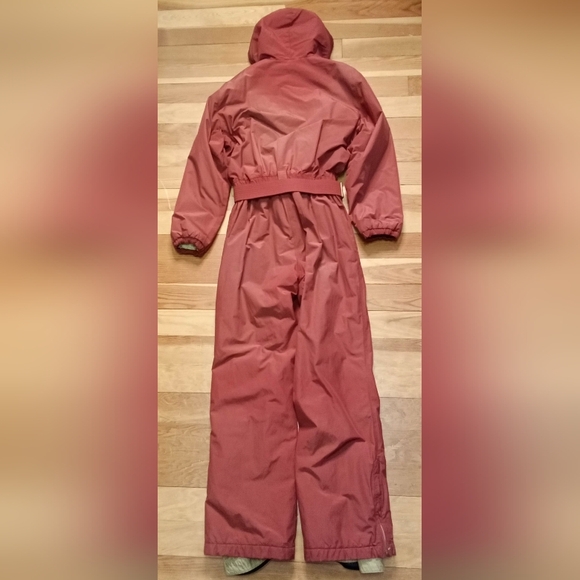 Post Card Vintage Ski Suit - Picture 2 of 16